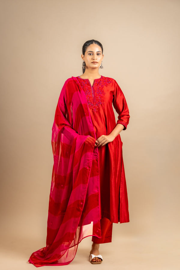 Chanderi fabric with rayon pants and chiffon tie and dye dupatta with nice thread embroidery