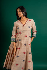 Handloom Kali top with indigo blue Kota dupatta with thread work, with simple detailing on the neck and sleeve