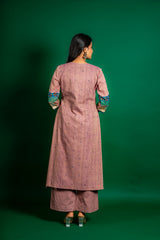 Onion shade panel top with detailing with kalamkari and thread work with nice blue chekes dupatta with patch work and cotton pant