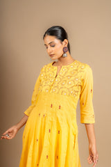 Yellow with maroon buti handloom Kali top thread work, rust Kota dupatta with tie and dye cotton pant
