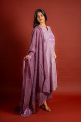 Lavender small checks handloom panel top with patch work on centre panel with same colour Kota dupatta with work and pant