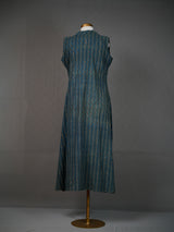 Green Printed Cotton Kurti with Broad Collar and Wooden Buttons