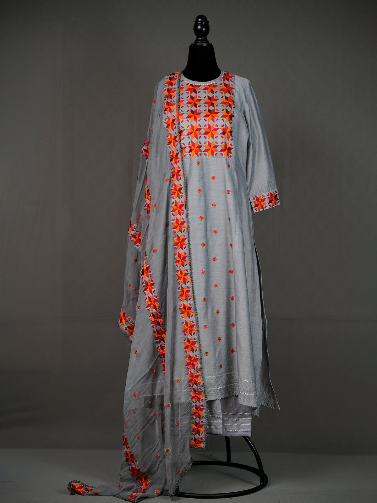 Grey Kurti with Heavy Thread Work, Zari Border, Dupatta and Pants