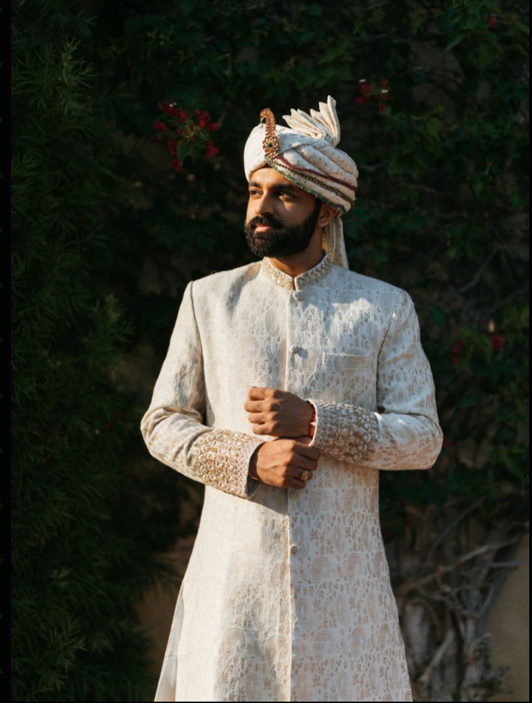 Grooms by MT