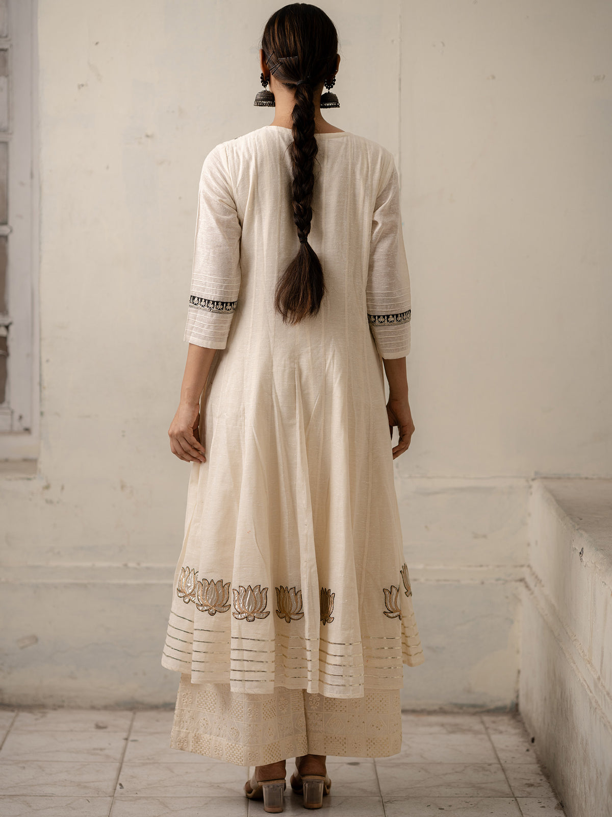 White Hand-Woven Cotton Two-Piece Kurti set with Gota Work and Thread Embroidery