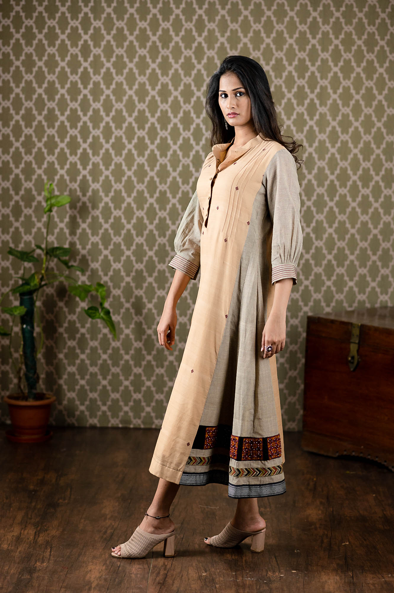 This Khadi Kurti showcases the labour of love our artisans have invested.  Embellished with Aari work this kurta is handcrafted to flaunt… | Instagram