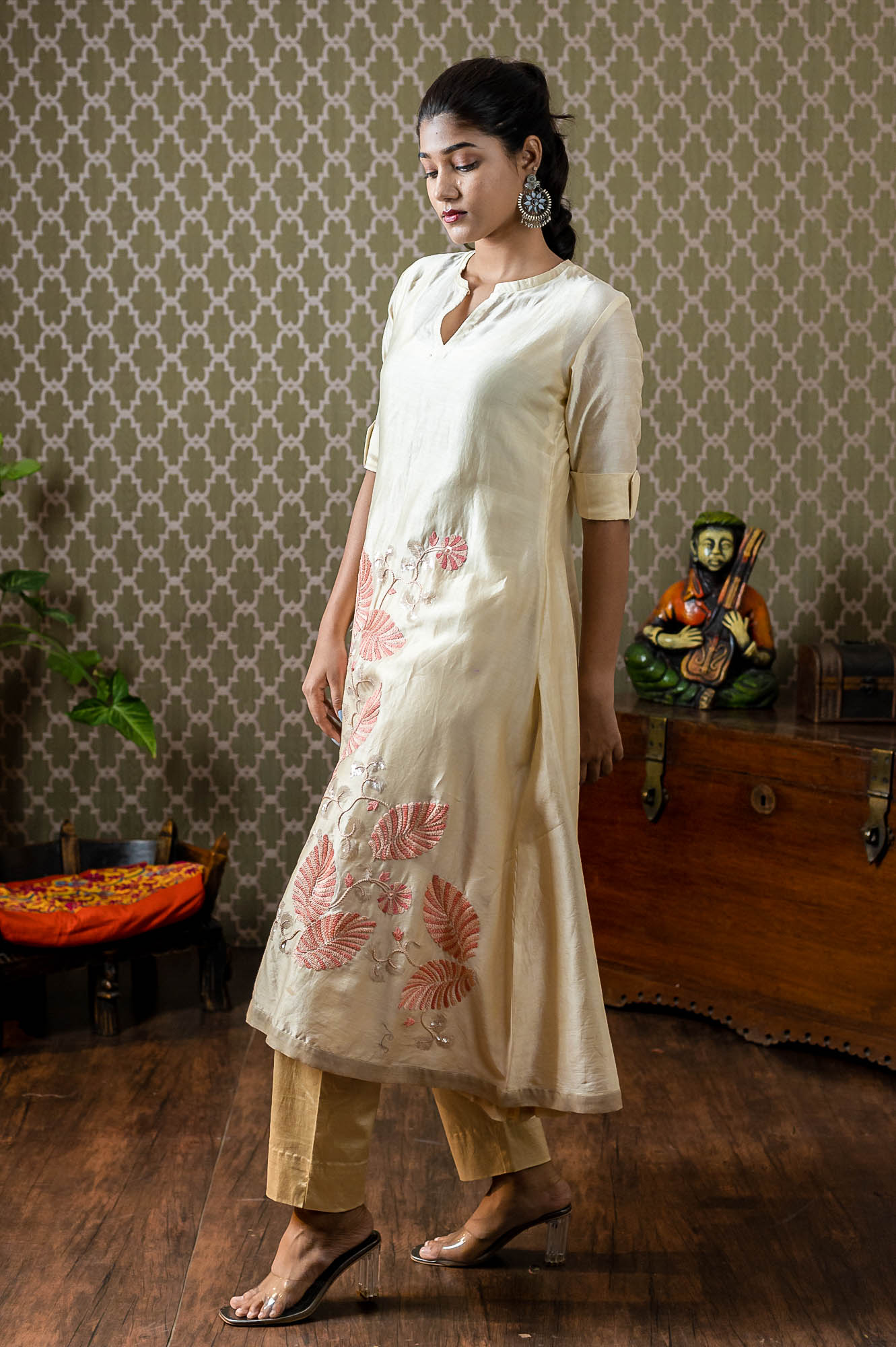 Buy Stylish White Khadi Pants Collection At Best Prices Online