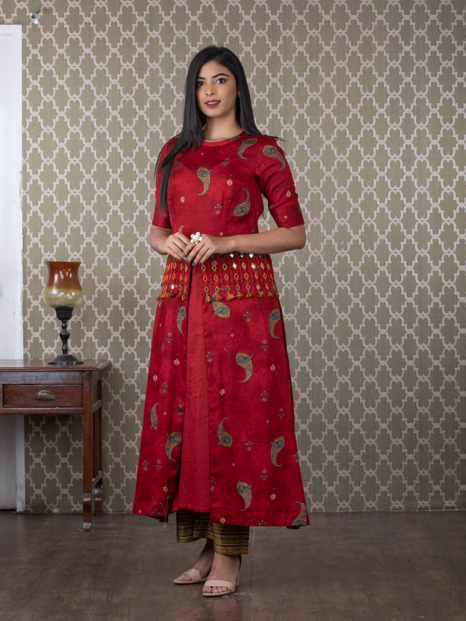 Maroon Silk Straight Kurta | Kurta designs women, Fashion pants, Silk kurti  designs