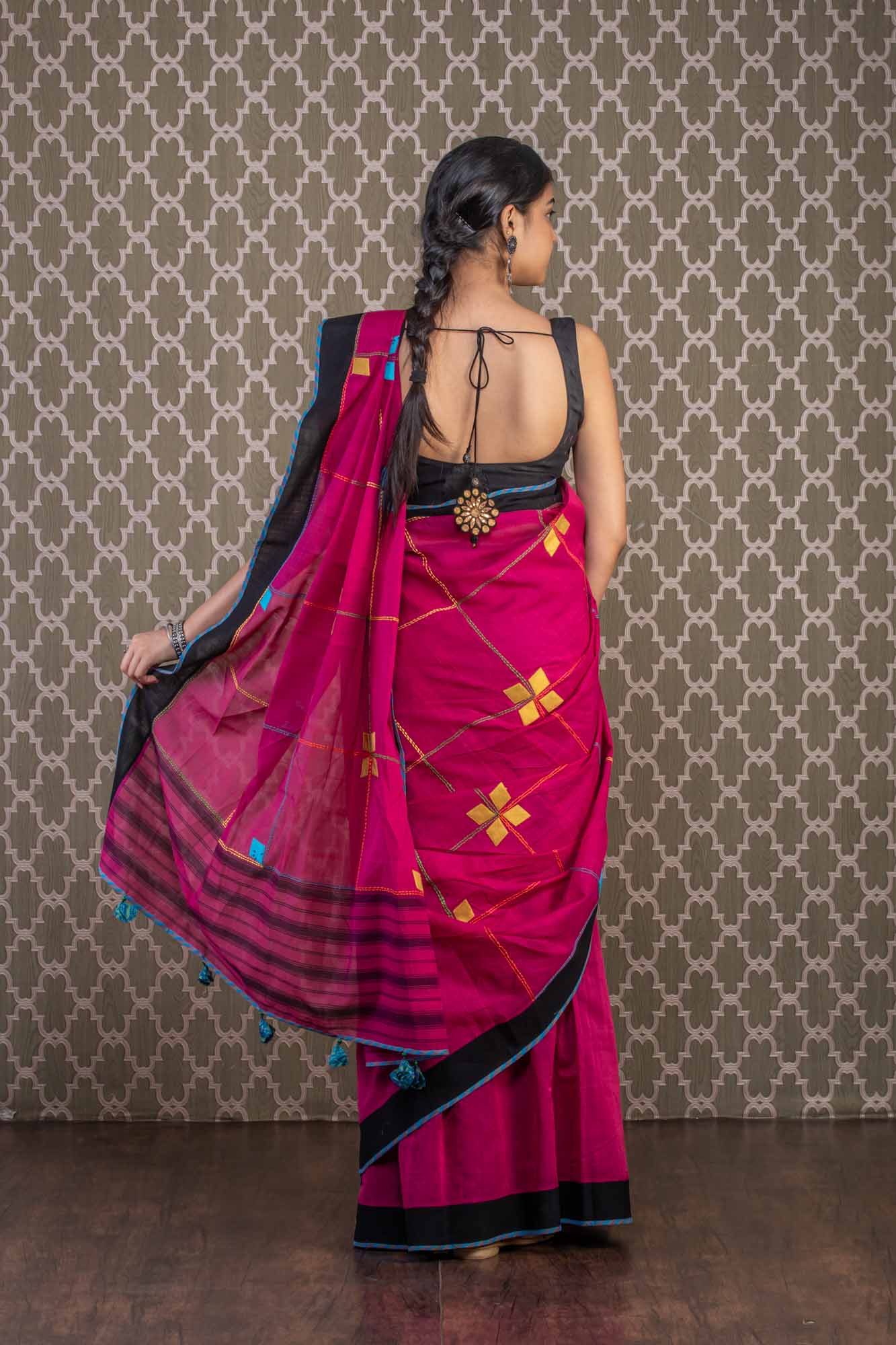 Wine Coloured Handloom Cotton Saree with Applique Design Mamatha Tulluri
