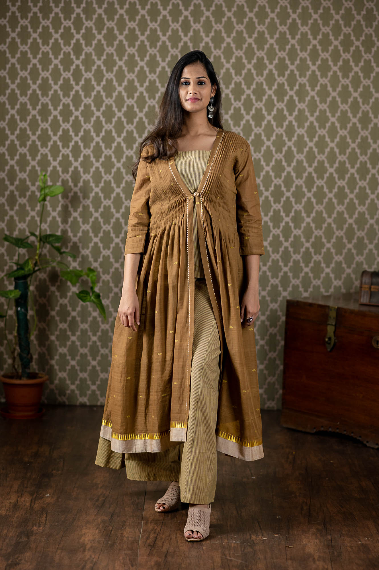 Pin by AlmeenaYadhav on Salwar  Kurti  Top Skirt  Duppata  Long  frocks Maxi dress Fashion