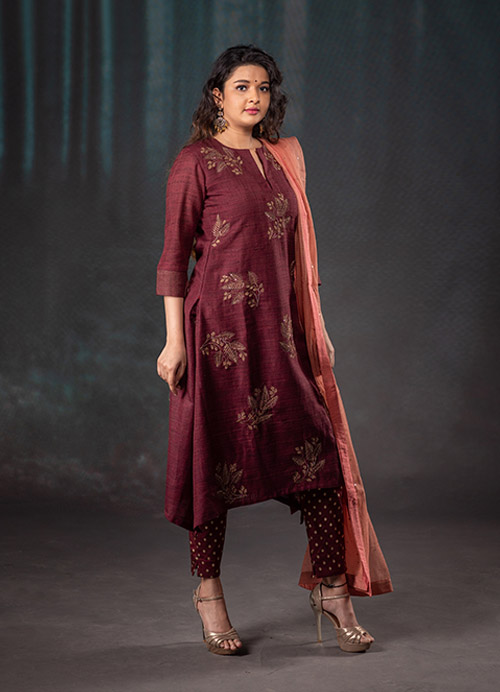 Mul Cotton Printed Maroon Kurti Set With Dupatta main image 0